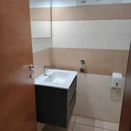 Lucana 22 Bed and Breakfast